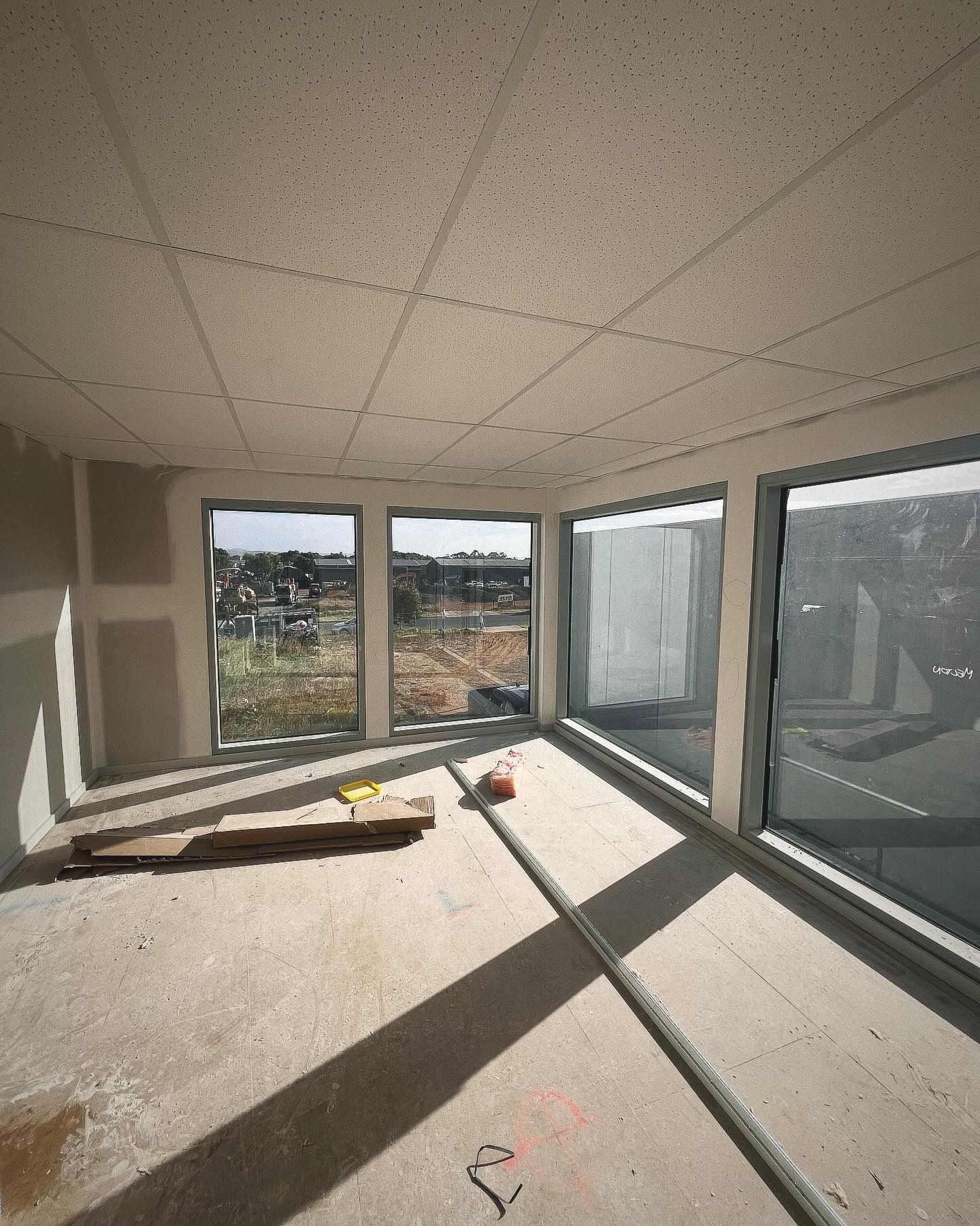 Grid Ceiling, Office Plastering 